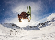 开云体育官方网站-快船一波流启示录，当德罗赞在总决赛舞台接管比赛