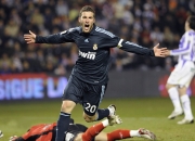 开云体育登录-开拓者爆冷森林狼，西亚卡姆连续得分拉开差距